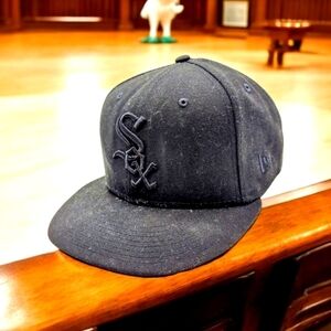 New Era Chicago White Sox Black Cap Fitted Sz 7-3/8